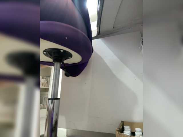 Anastasiaz's BongaCams show and profile