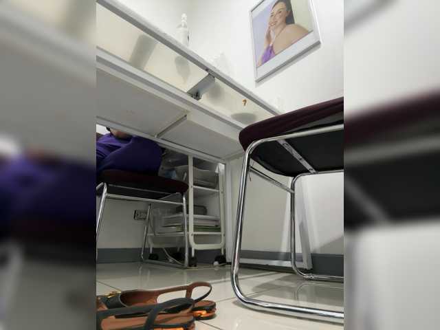 Anastasiaz's BongaCams show and profile