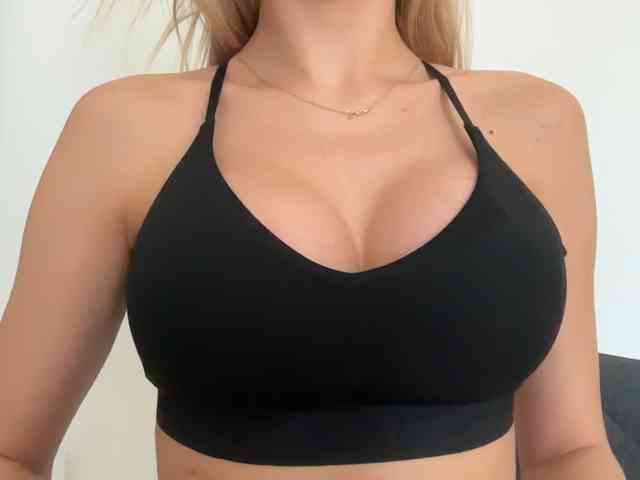 pinabellaa pinabellaa