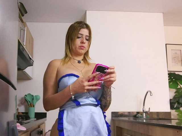 XXMILE's BongaCams show and profile