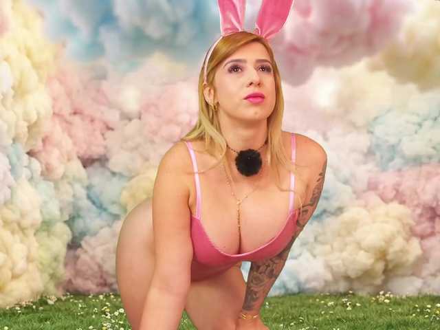 XXMILE's BongaCams show and profile