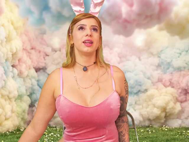 XXMILE's BongaCams show and profile