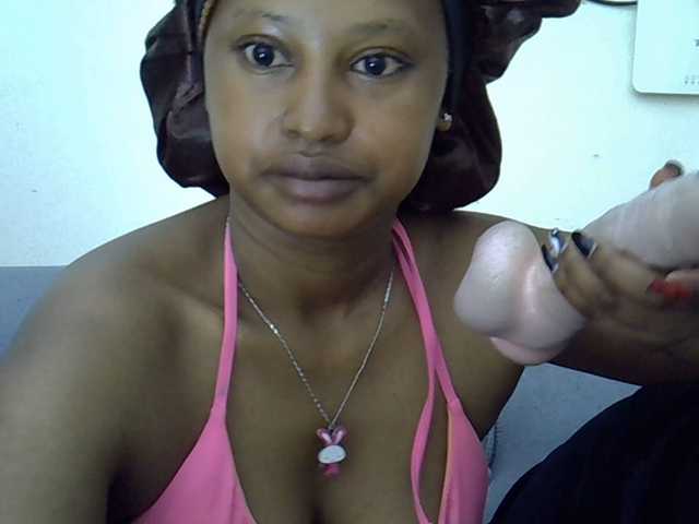 Cayvaal's BongaCams show and profile