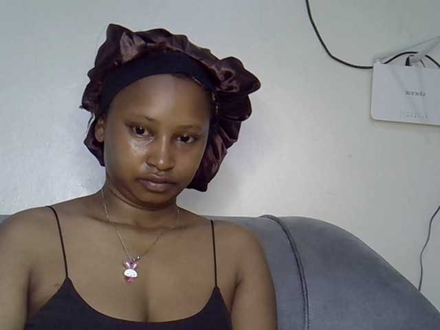 Cayvaal's BongaCams show and profile