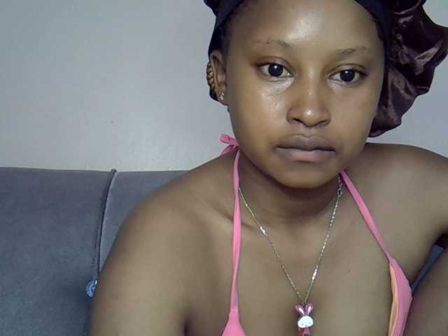 Cayvaal's BongaCams show and profile