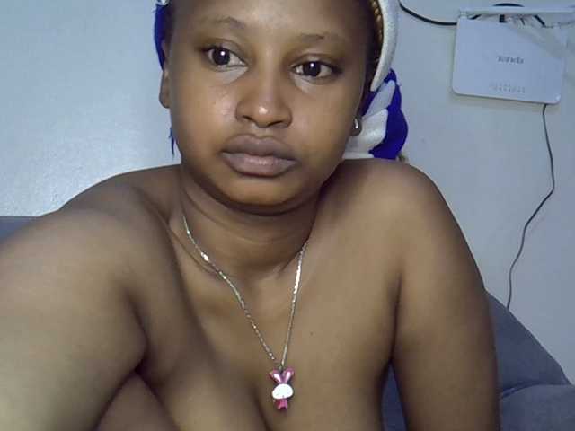 Cayvaal's BongaCams show and profile