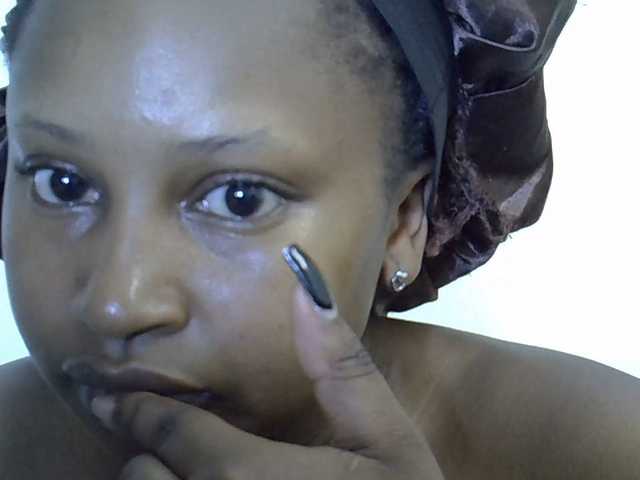 Cayvaal's BongaCams show and profile