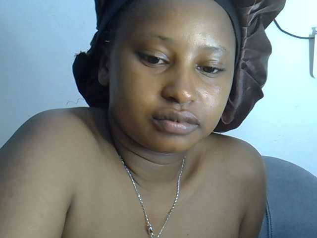 Cayvaal's BongaCams show and profile