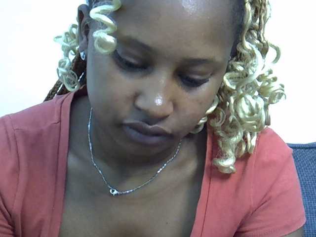 Cayvaal's BongaCams show and profile