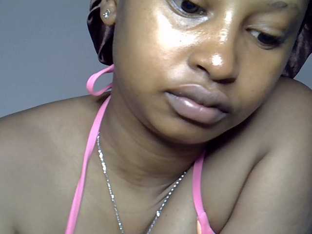 Cayvaal's BongaCams show and profile