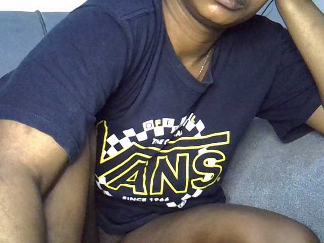 Cayvaal's BongaCams show and profile