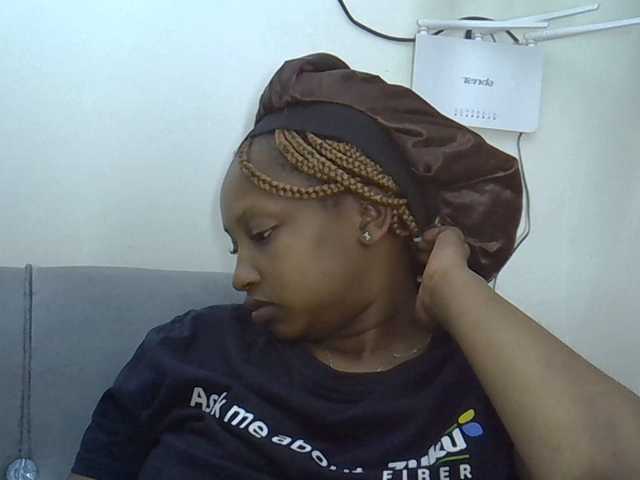 Cayvaal's BongaCams show and profile