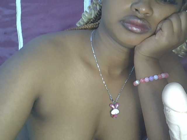 Cayvaal's BongaCams show and profile