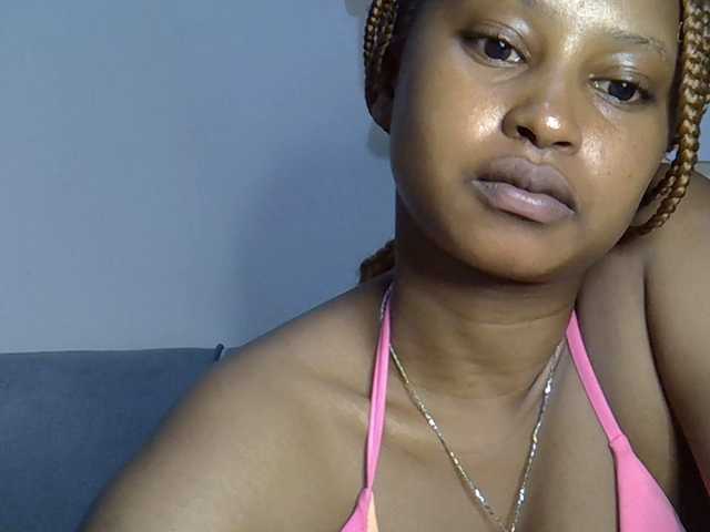 Cayvaal's BongaCams show and profile