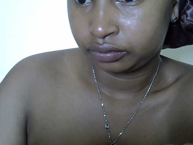 Cayvaal's BongaCams show and profile