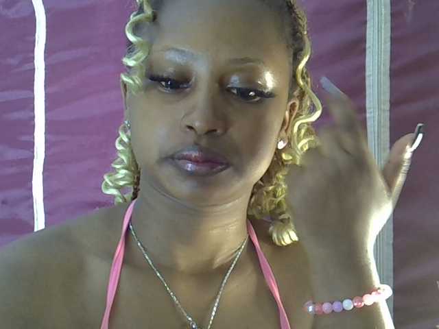 Cayvaal's BongaCams show and profile