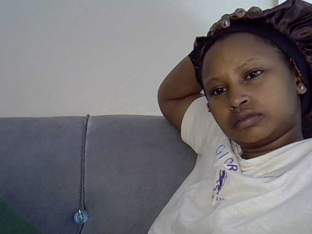 Cayvaal's BongaCams show and profile