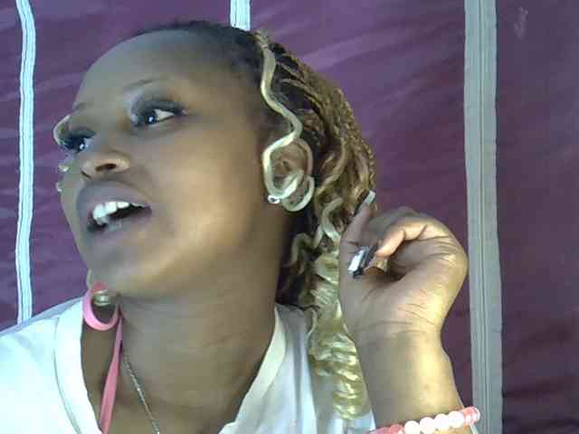 Cayvaal Live Webcam on BongaCams