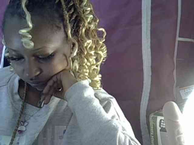 Cayvaal Live Webcam on BongaCams