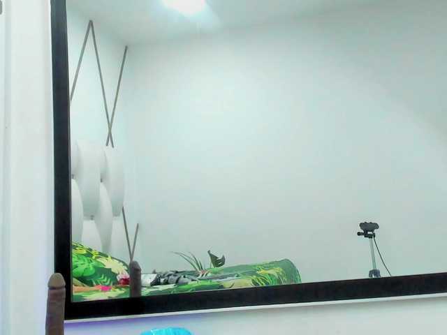 lilicameron's BongaCams show and profile