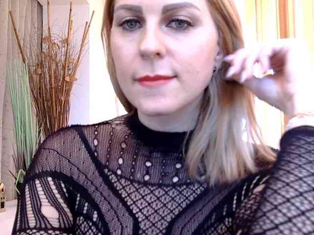 Sexyemma4you1 Sexyemma4you1