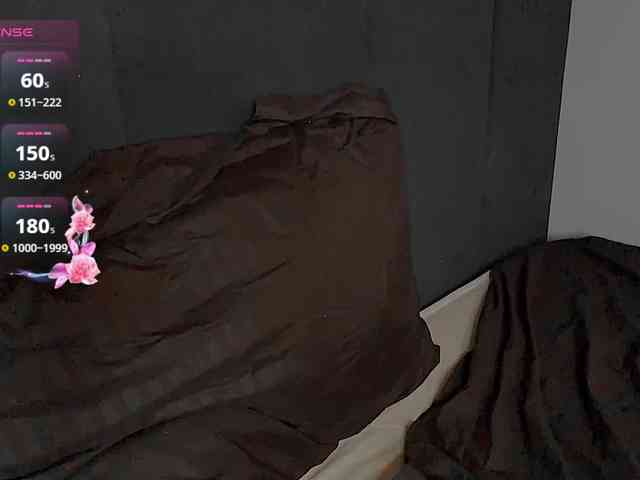 MiaRaen Live Webcam on BongaCams