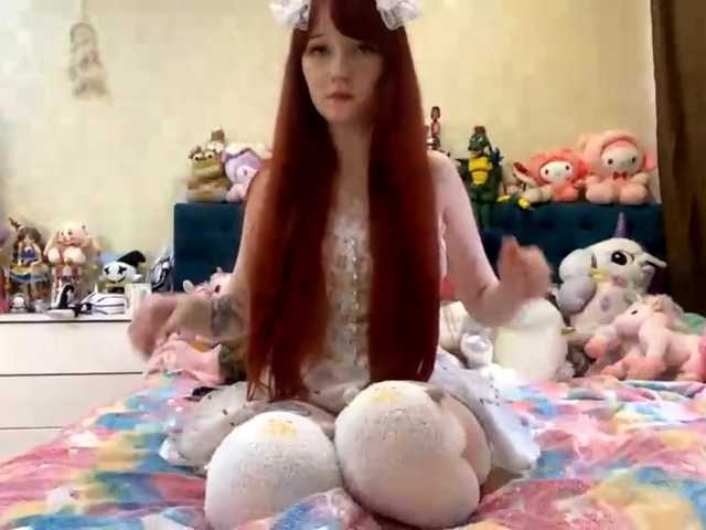 LubaKrone's BongaCams show and profile