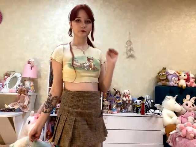 LubaKrone's BongaCams show and profile