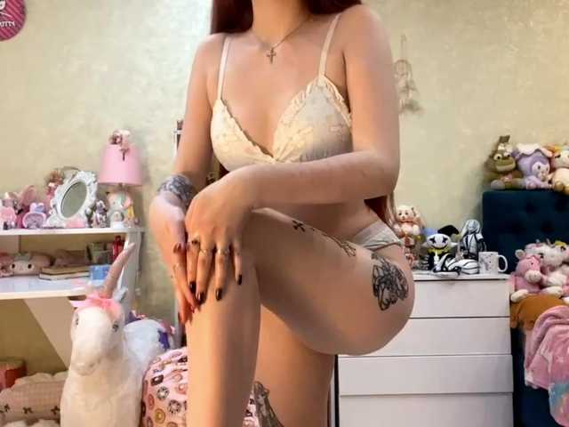 LubaKrone's BongaCams show and profile