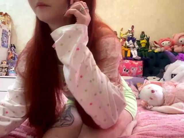 LubaKrone's BongaCams show and profile