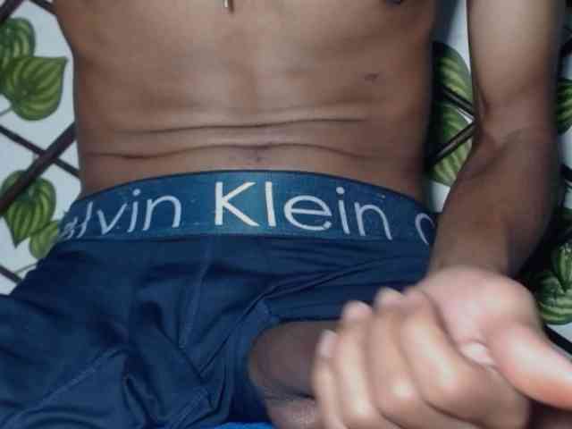 Kendry-1 Live Webcam on BongaCams