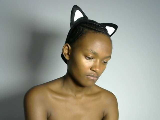 prettyquin256 Live Cam on BongaCams