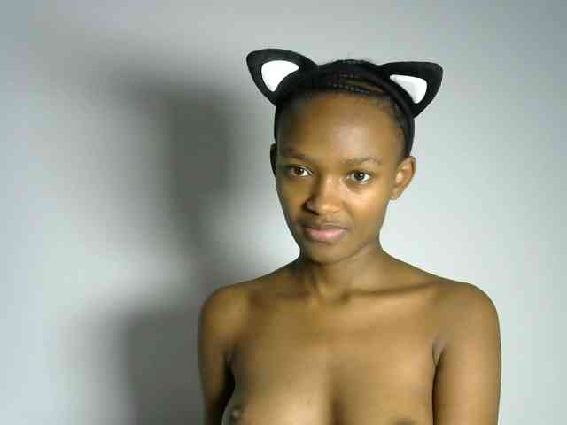 prettyquin256 webcam