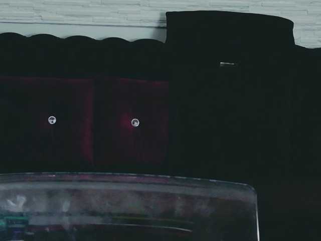 LannaSkyy's BongaCams show and profile