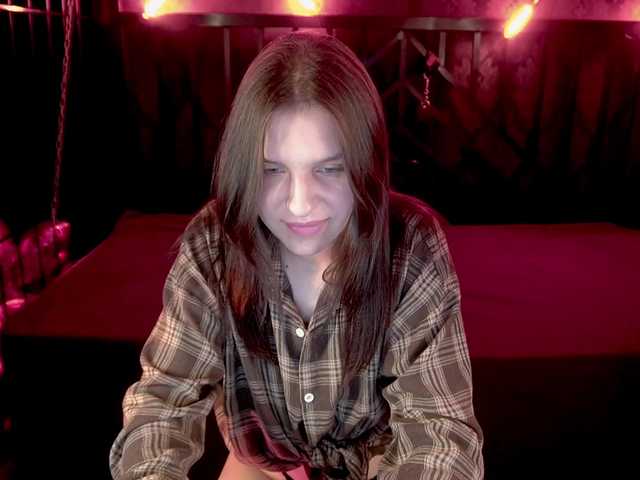 MilaniaCartie's BongaCams show and profile