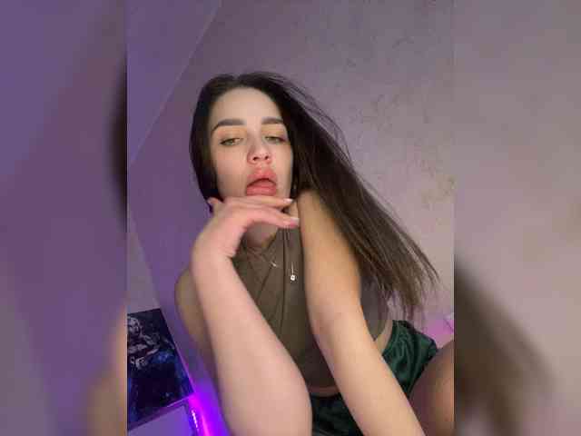 Vika96-1 Live Webcam on BongaCams