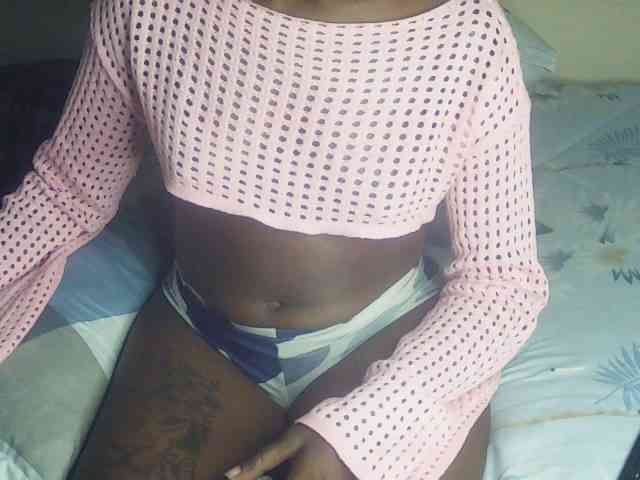 Fit-Ass Live Webcam on BongaCams