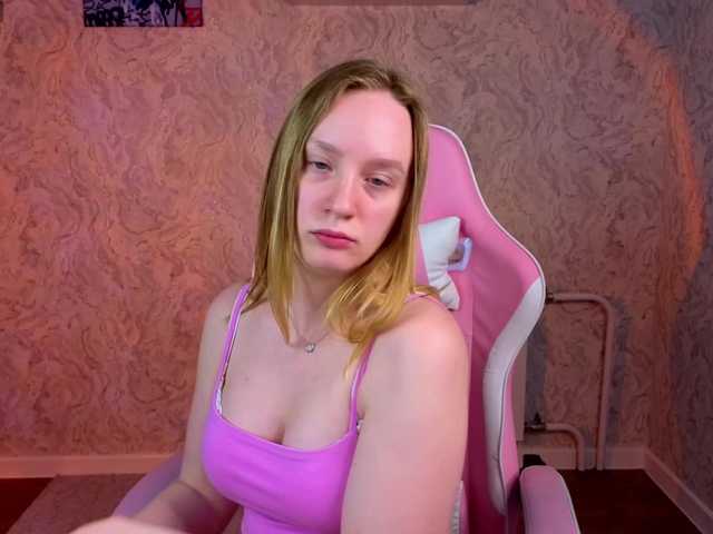 Dara-Lexx's BongaCams show and profile