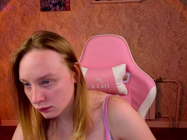 Dara-Lexx's BongaCams show and profile