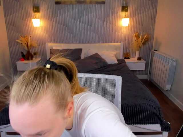 Dara-Lexx's BongaCams show and profile