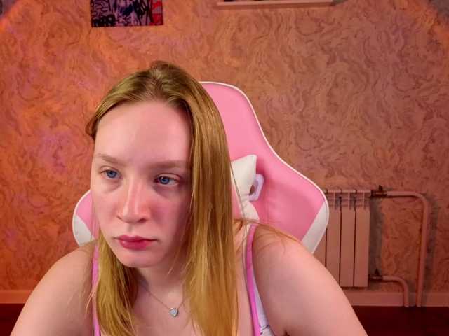 Dara-Lexx's BongaCams show and profile