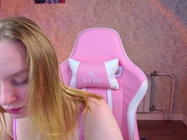 Dara-Lexx's BongaCams show and profile