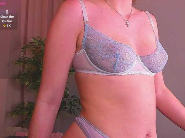 RinaKlark's BongaCams show and profile