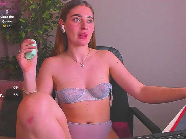 RinaKlark's BongaCams show and profile