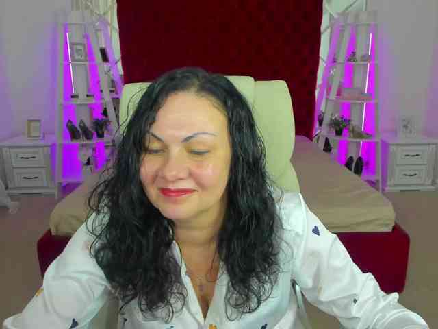 IrissMoon Live Webcam on BongaCams