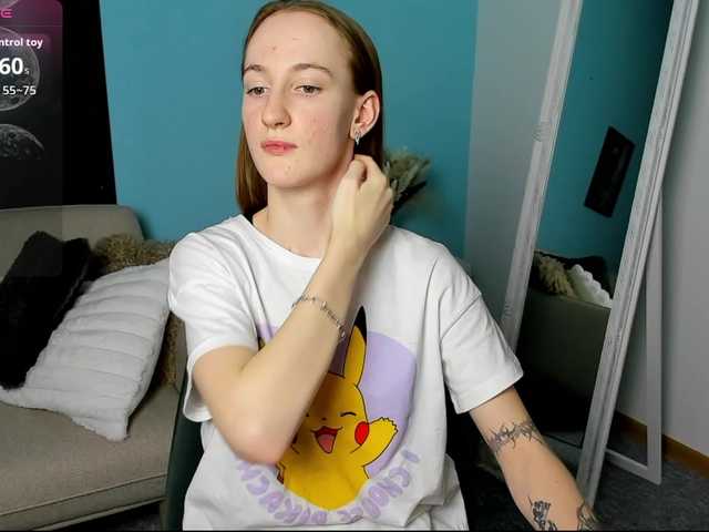 Jaidii's BongaCams show and profile