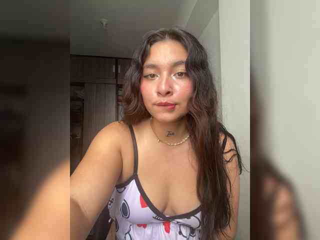 Naughtyunknown webcam