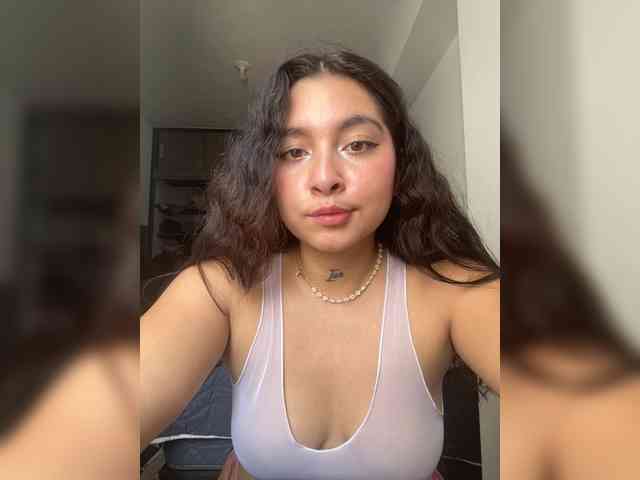 Naughtyunknown webcam