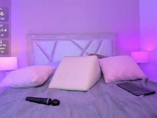 RachelMiller's BongaCams show and profile