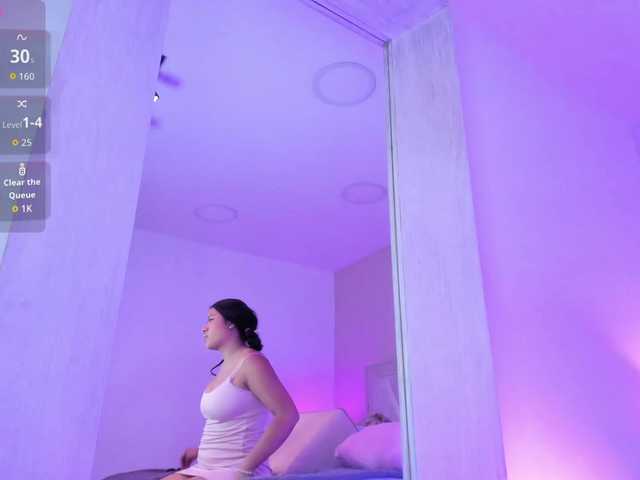 RachelMiller's BongaCams show and profile